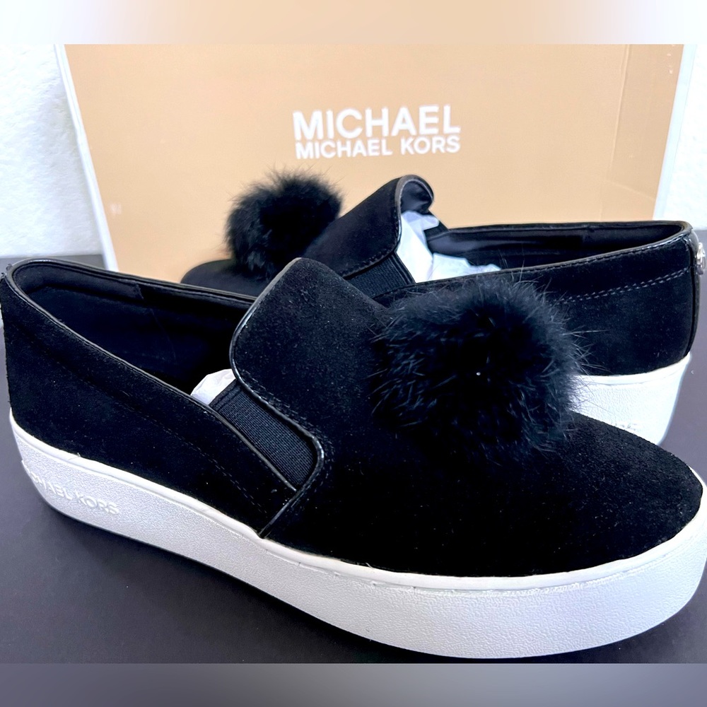 Michael Kors Suede Black size 6M